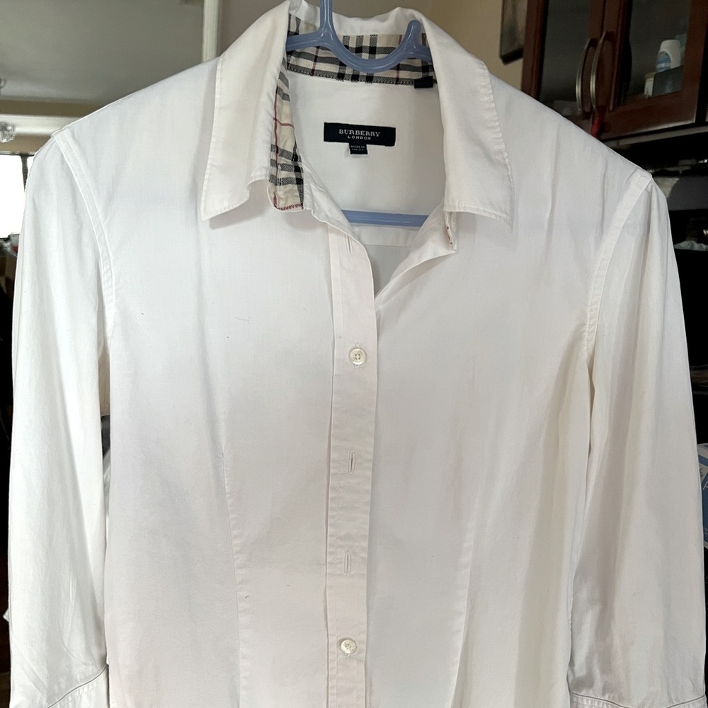 BURBERRY Women Blouse. Made in UK. Size S